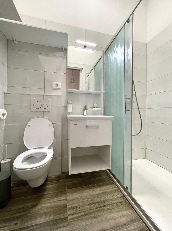 Nala Apartment Ljubljana Buitenkant foto