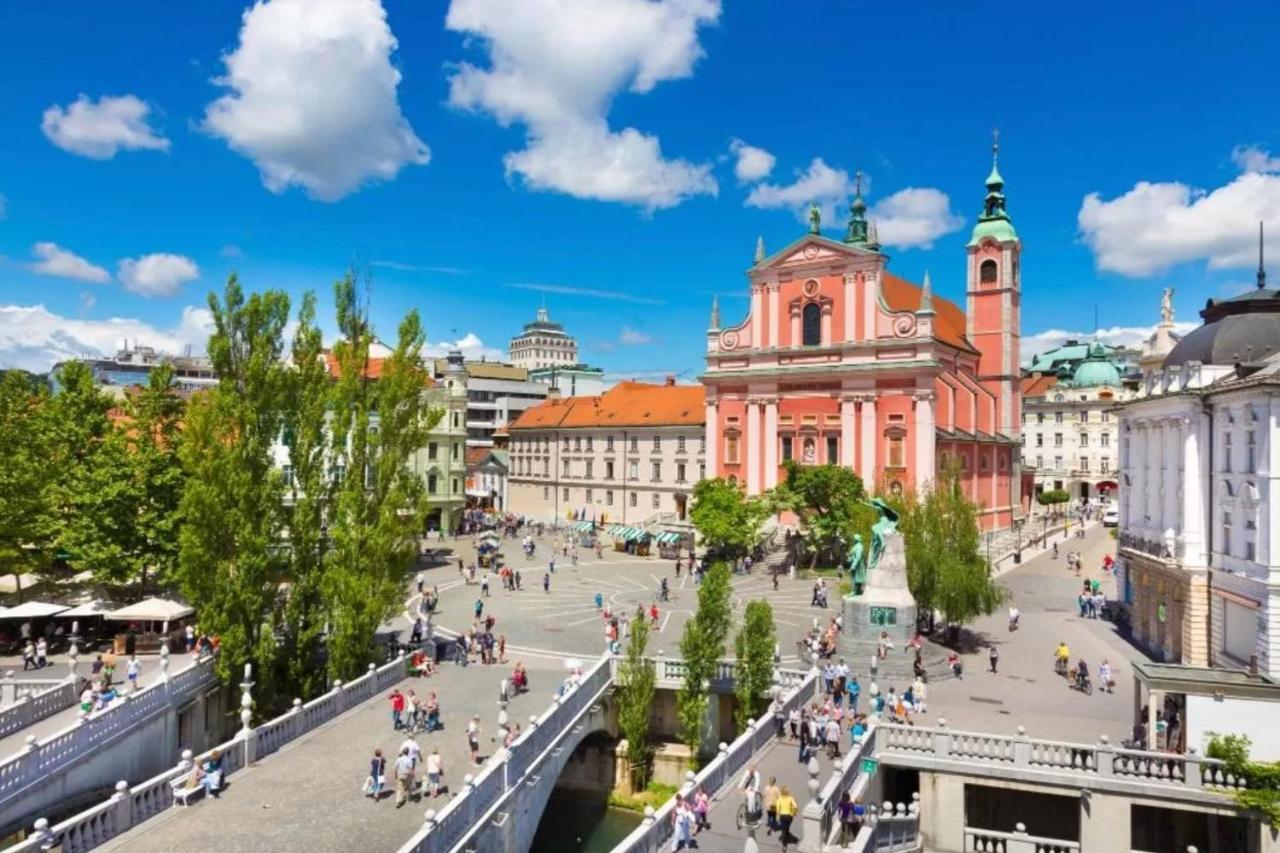 Nala Apartment Ljubljana Buitenkant foto